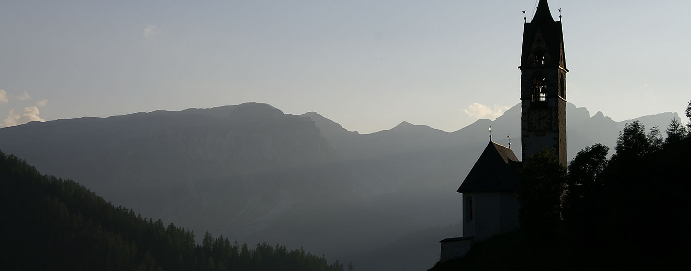 Farm holiday, guest houses and refuges at Kronplatz