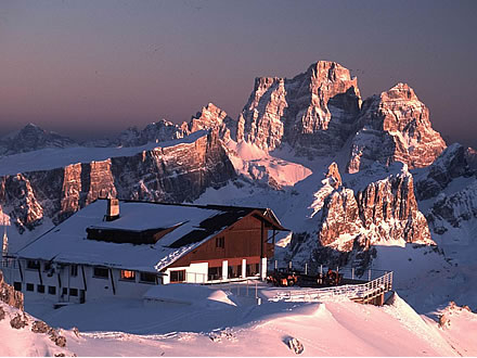 Berghütte Lagazuoi