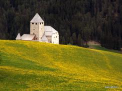 Castles and stately homes in Val Badia