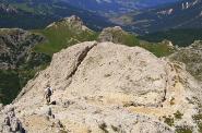 Sullo sfondo il Passo Valparola, San Cassiano e la Val Badia